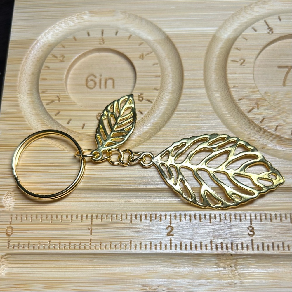 Gold Leaf Key Holder - Picture 3 of 3